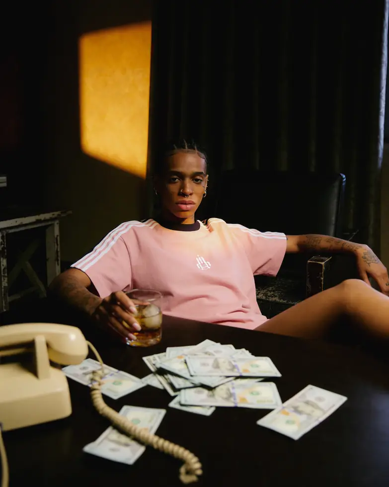 MIROSS pink 3-stripes tee — whiskey lounge editorial